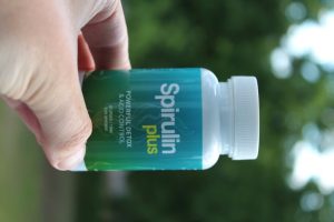 Bouteille de Spirulin Plus : Supplément qui booste votre organisme